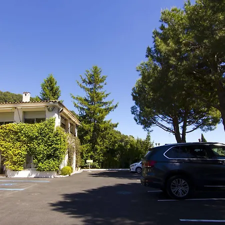 Hotell Les Vergers De Paul 4*